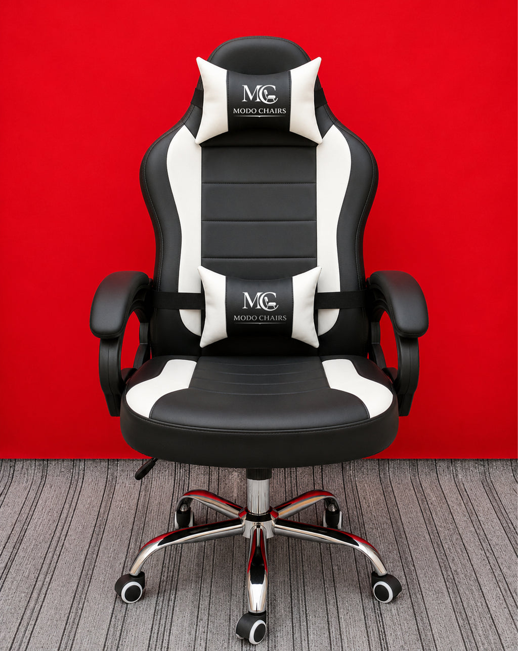 Black Modo Phantom X gaming chair with ergonomic design and adjustable armrests, ideal for comfortable gaming sessions.